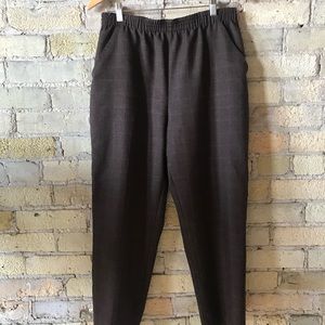 Vintage men’s ware pants in brown plaid
